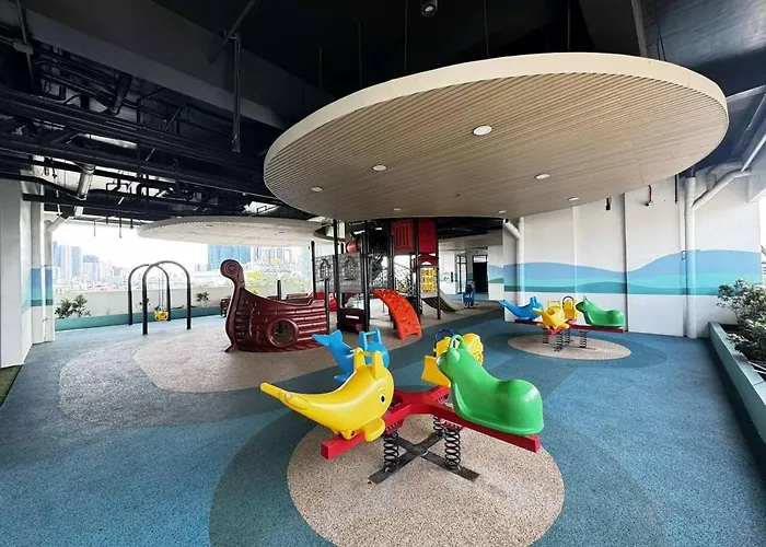 Modern 1 Bedroom W Pool And Views