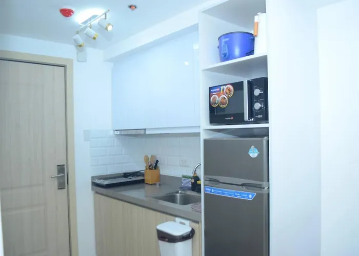 Modern 1 Bedroom W Pool And Views * مانيلا