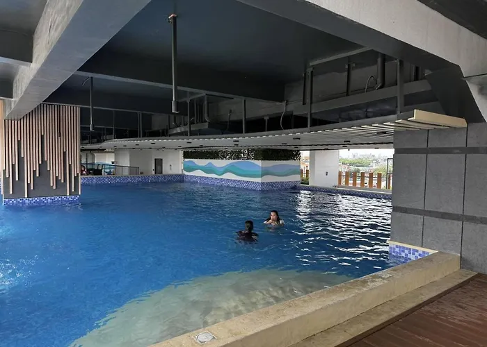 Modern 1 Bedroom W Pool And Views شقة *